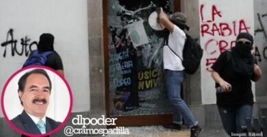 Vandalismo en la marcha de los 43 de Ayotzinapa