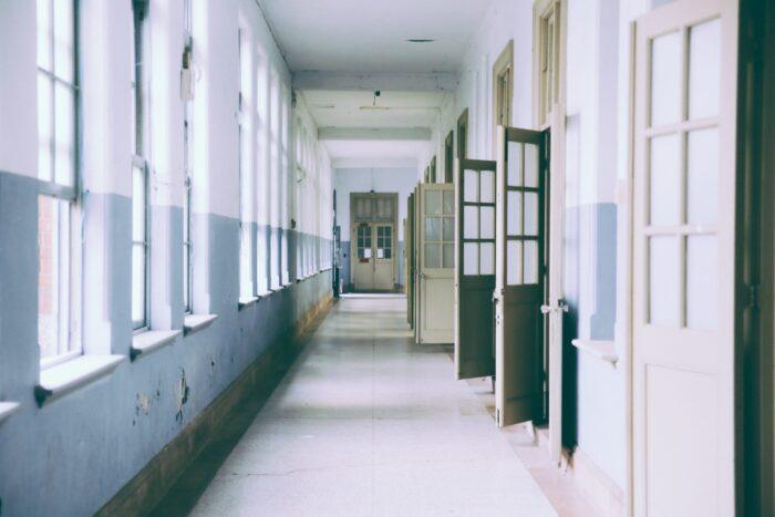 escuela en quiebra por covid19