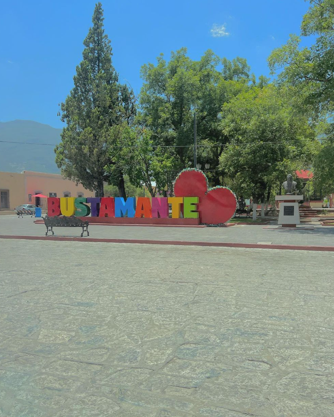 Bustamante Nuevo León
Bustamante
Clima Bustamante Nuevo León
Cómo llegar a Bustamante
Qué hacer en Bustamante
Hospedaje Bustamante Nuevo León
El Cañón Bustamante Nuevo León
Río en Bustamante Nuevo León
Bustamante Pueblo Mágico
Grutas Bustamante Nuevo León
Temperatura Bustamante Nuevo León
Ecoturismo Bustamante Nuevo León