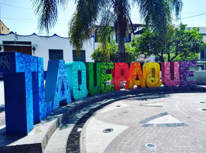 Tlaquepaque Jalisco
Tlaquepaque clima
Tlaquepaque centro
Tlaquepaque Jalisco
Tlaquepaque el parian
Tlaquepaque pueblo mágico
Tlaquepaque artesanías
Tlaquepaque qué hacer
Tlaquepaque turismo
Tlaquepaque mercado
